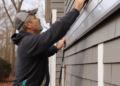 5 Benefits of Working With a Local Siding Contractor